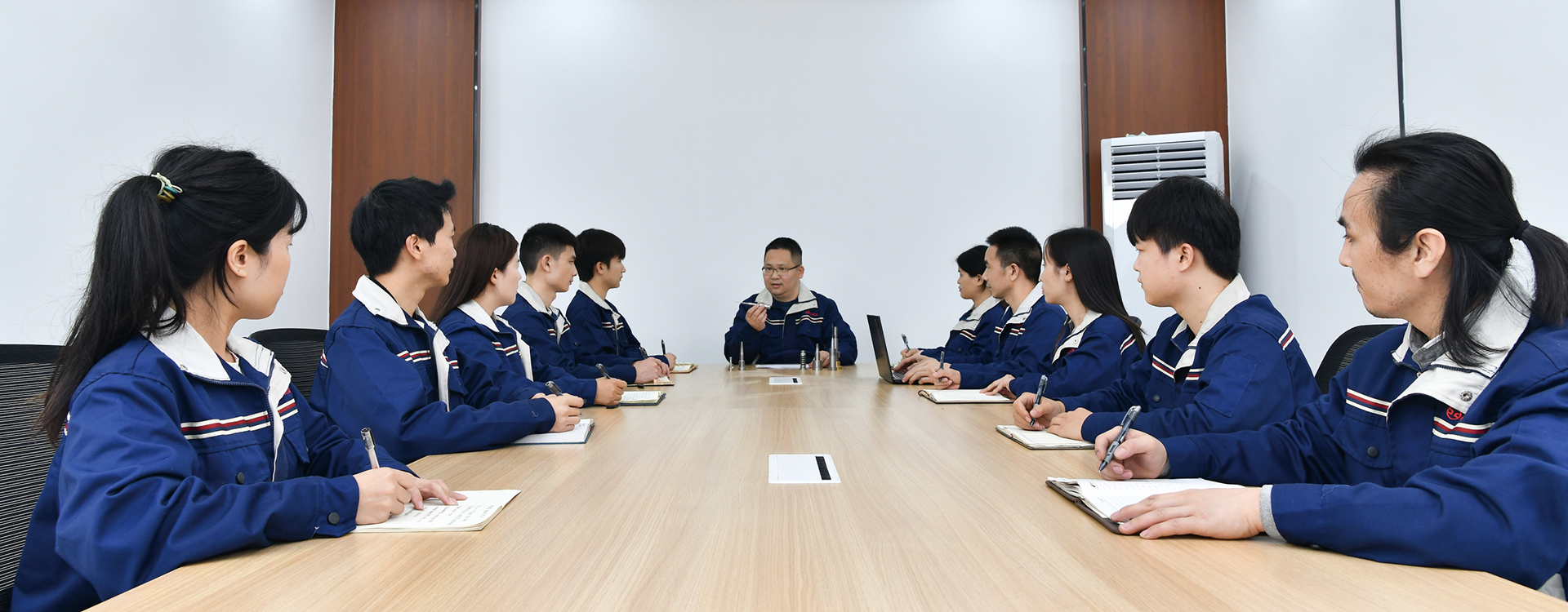 02会议室 02会议室